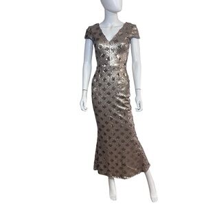 Dress the Population - ‘Lina’ Metallic Sequin Gown